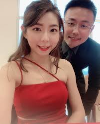 忙碌了一天的我们终于结束啦~ #wedding #actualday #congrats  #新娘#新婚快乐#恭喜老爺賀喜夫人#weddingphotography #saturday #vgardensetiaalam  #vgardenrestaurantssetiaalam #weekend