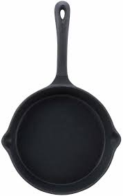 Rsk 8 Skillet 8 Cast Iron Available Diameters 8 10 Or 12 Material Cast Iron Rust Resistant Black Ename Cast Iron It Cast Cast Iron Cookware Set