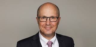 Simon-Kucher: Neuer Partner im Bereich Versicherung