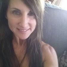 Linda Fish's Instagram, Twitter & Facebook