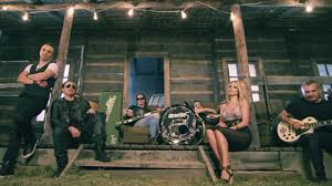 Alinka cu melodia te iubesc | lyrics muzica romaneasca 2015 versuri: Videoclip DirecÈia 5 Feat Alinka Te Iubesc Infomusic