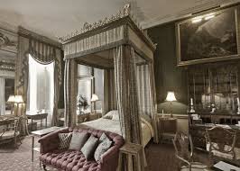 40 canopy beds fit for royalty. The History Of Four Poster Beds Once Only Available To The Very Richest By Jonathan Barradell Get Laid Beds Medium
