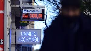 Estas son algunas preguntas que se hacen todos los días los argentinos cuando piensan en el dólar estadounidense sobretodo a partir de fines de 2019 cuando se implementó. Q451osqnwrxfjm
