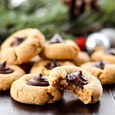 There is an easy the smell of cookies baking is one that gladdens the heart and warms the home. 19 Festive Vegan Christmas Cookie Recipes Wow It S Veggie