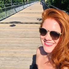 Abigail Reder Cobb (@RedersReaders)