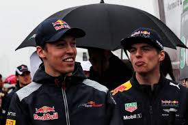 Max verstappen doesn't have a girlfriend right now. Verstappen Right Choice To Give Kvyat New Shot In 2019