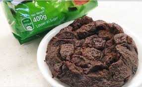 Milo bubuk•coklat bubuk•air hangat² kuku•telur ayam•sp•gula pasir (disesuaikan selera aja)•garam halus•vanili bubuk. Begini Cara Membuat Kue Kukus Milo Enak Hanya Dengan 3 Bahan Riau24 Com