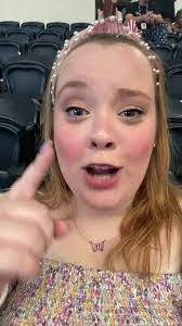 Sidney Stiltner's Instagram, Twitter & Facebook