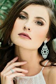 Brigitte Adolph Schmuck im Portrait