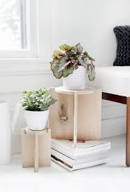 Keeping abreast of botanical trends frequently involves monitoring the size, shape and design of plant receptacles. 35 Diy Plant Stands That Let You Explore Your Creativity