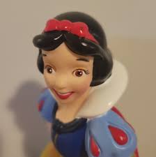 Vintage Disney Snow White Coin Bank Hard Plastic Piggy Bank With Stopper