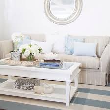Pin By Sara Clark On Cute Decor In 2020 Hamptons Style Living Room Hamptons Living Room Hamptons Style Decor