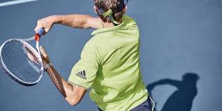 Zverev als erster deutscher profi in melbourne weiter. Dominic Thiem Alexander Zverev Wozniacki Unveil Australian Open Outfits