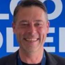 Still letting this moment sink in. What an incredible honor! 💚🥹Winning  the Female Founder 2025 award means the world to me, but I didn't get here  alone. They say it takes a