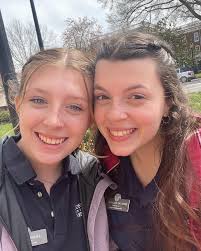 The Longwood Ambassadors (@longwoodambassadors) • Instagram photos and  videos