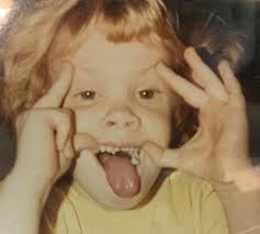 Tom Shemanski's Instagram, Twitter & Facebook