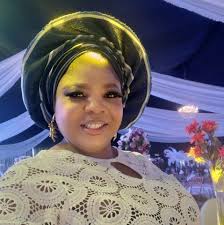 Do you grill your fish at home or buy outside? What do you love to eat your  grilled fish with? Let's show you how you can make this delicious treat.  Click https://maggi.ng/recipes/tilapia-quick-traditional/