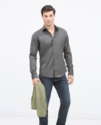 Découvrez chemises cintrées homme avec notre sélection de chemises en jean, imprimées, à manches courtes ou longues de marques comme lacoste, selected ou asos. T Shirt Long Homme Zara Homme T Shirts Zara T Shirt DèŒ…chirèŒ… Long