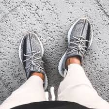 These originally released in late april of 2017 with a retail price of $220 and restocked in september of 2018. Yeezy Boost 350 V2 Community Yeezy Yeezy Boost 350 Yeezy Boost