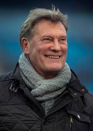 Heroic BT Sport worker who saved Glenn Hoddle's life with CPR after heart  attack says it 'was nothing' and 'I just did what I could to help'