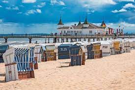 Usedom is a baltic sea island in pomerania, divided between germany and poland. Usedom Railtour Der Schweizer Reisespezialist