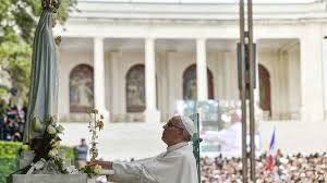 No 13 de maio, vai existir o limite de 7.500 peregrinos. El Papa Que Paso De Los Politicos E Intento Ser Un Peregrino Mas En Fatima