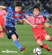 분데스리가를 포함한 전 세계 여러 대회의 최신 축구 뉴스, 라이브 스코어, 경기 결과와 일정, 순위, 이적 소식에 선수 프로필까지. ì¼ìž¥ê¸° ë…¼ëž€ ì˜¤í•´ ë§ì•„ë‹¬ë¼ í•´ëª… ë‚˜ì„  ëŒ€í•œì¶•êµ¬í˜'íšŒ ë¨¸ë‹ˆíˆ¬ë°ì´