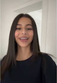 Sandra Sohn's Instagram, Twitter & Facebook