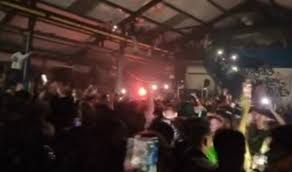 96 видео 4 061 просмотр обновлен 6 февр. Illegale Halloween Raves In England Vor Dem Lockdown Dj Lab