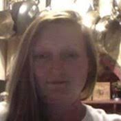 Christine Alvey's Instagram, Twitter & Facebook