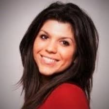 Larissa Lujan's Instagram, Twitter & Facebook