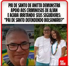 Sergio Pina, conhecido como o pai de santo da cantora #Anitta, participou  recentemente de um ato pró-anistia aos condenados pelos eventos de 8 de  janeiro de 2023. Durante o evento, ele vestia
