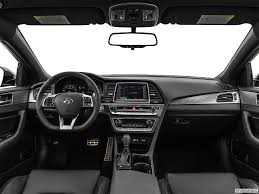 Priced below kbb fair purchase price! 2019 Hyundai Sonata Sport 4dr Sedan Research Groovecar