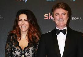 «con il mio ex marito ho mantenuto ottimi rapporti di affetto e amicizia. Flavio Cattaneo Marito Di Sabrina Ferilli Mi Ha Conquistata Con La Sua Pazienza