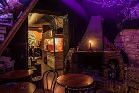Top bars & clubs in prague, czech republic. Best Backpacker S Bars In Prague Sir Toby S