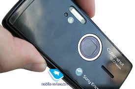 For additional phone content, go to www.sonyericsson.com/fun. Sony Ericsson K850i 5 Mpix Camera Performance