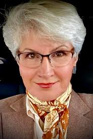 Do I belong to the Dull Women's Club?