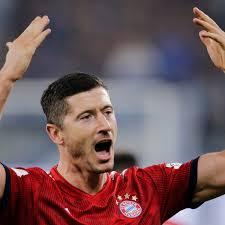Maybe you would like to learn more about one of these? News On Usmnt Stars Weston Mckennie And Christian Pulisic Robert Lewandowski And Niklas Sule Square Off And More Bavarian Football Works