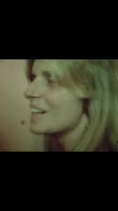 I love this Paul McCartney and Wings soundcheck jam 😎Wembley, October  1976.