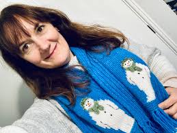 My mum has made me a snowdog dress using the back of a duvet! Aiming to  wear this when visiting the snowdogs in Buxton 😂💕