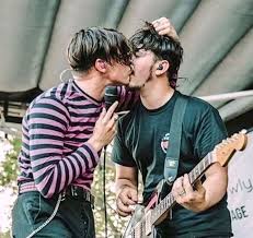 I Will Follow You Into The Dark Yungblud Piano Pin On Yungblud