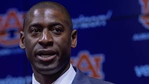 Auburn AD Allen Greene faces most awkward situation in college sports