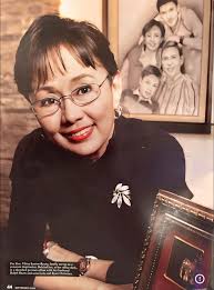 The Santos-Manzano-Recto family: beautifully imperfect in the most ideal  way! ♥️♥️♥️ @highlight #blessed #familyislove