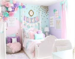 There Are Such A Large Number Of Young Lady Bedroom Embellishing Thoughts That Your Decisions May Appear Pastel Girls Room Girl Bedroom Decor Little Girl Rooms