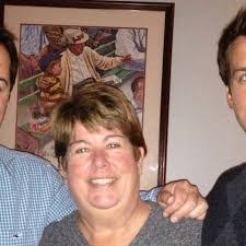 Max Murray's Instagram, Twitter & Facebook