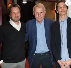 May 20, 2021 · claire chazal aurait dû mieux réviser ses fiches ! Patrick Poivre D Arvor Soutenu Par Son Ex Claire Chazal Pour Un Spectacle Unique Purepeople