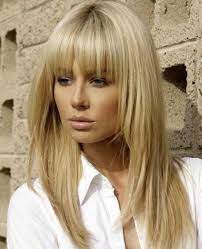 Suche Nach Einem Frisuren Mit Pony Hier Haben Wir Die Pick 25 Super Lange Haarschnitte Mit Pony Die Sie Volli Frisur Pony Lang Haarschnitt Frisur Pony Blond