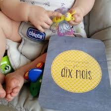 Joyeux 10 Mois Mon Chat 10mois Moisniversaire Fairepartcrea Carteetape Bebe Instamaman Bebe Petitemain Acroquer Chicco Enamel Pins