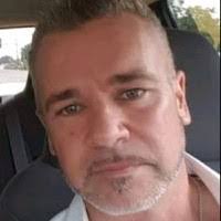 Chris Laut's Instagram, Twitter & Facebook