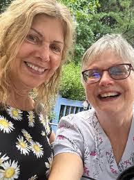 Catherine Kile's Instagram, Twitter & Facebook